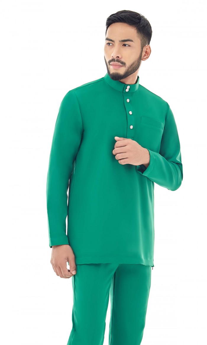 Malik Baju Melayu in Dark green